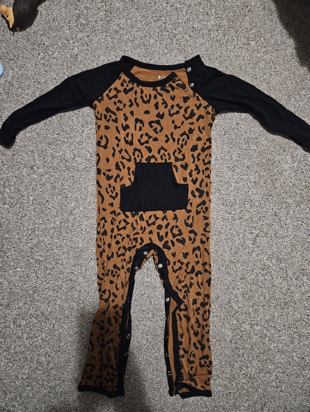 Kyte Baby long Sleeve Longall Big Leopard